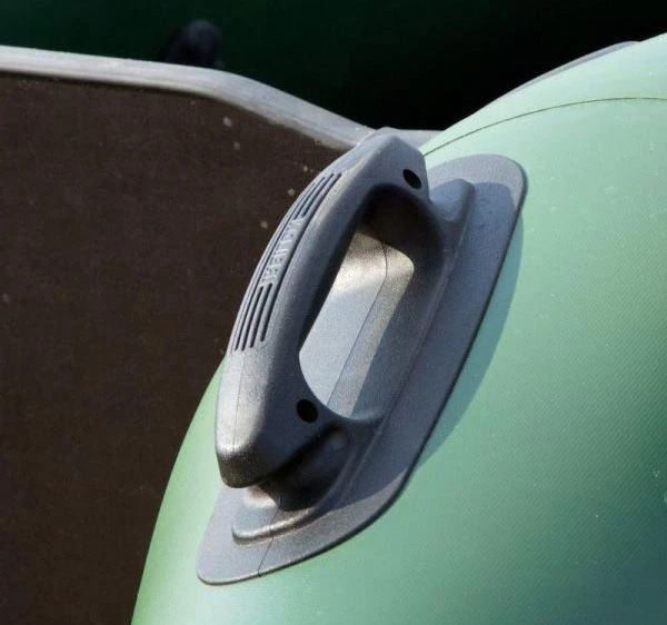 Kolibri KM-300D Professional Karperboot 4 Kolibri KM-300D Professional Karperboot - Afbeelding 2