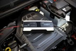 Amarew ChargeSmart 4A Acculader -Schepen Product Winkel Afbeelding 10010868 3 1